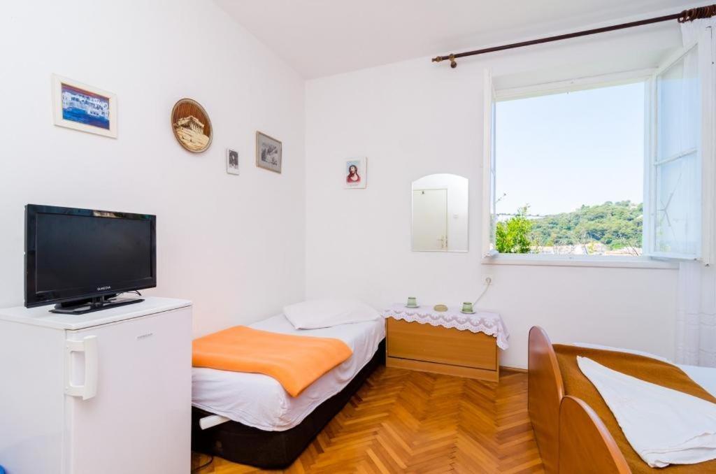 Guest House Mara ดูบรอฟนิก ภายนอก รูปภาพ