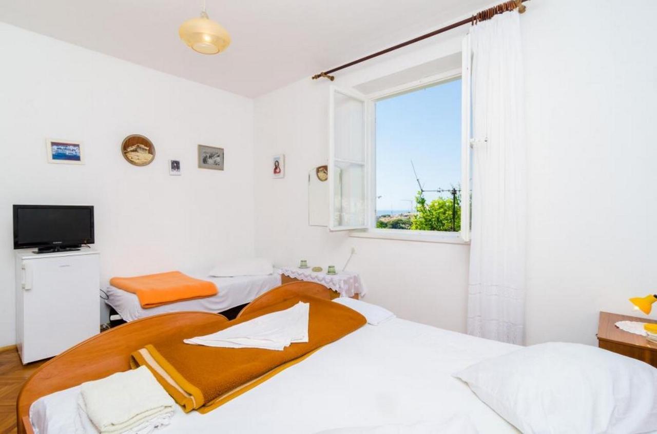 Guest House Mara ดูบรอฟนิก ภายนอก รูปภาพ