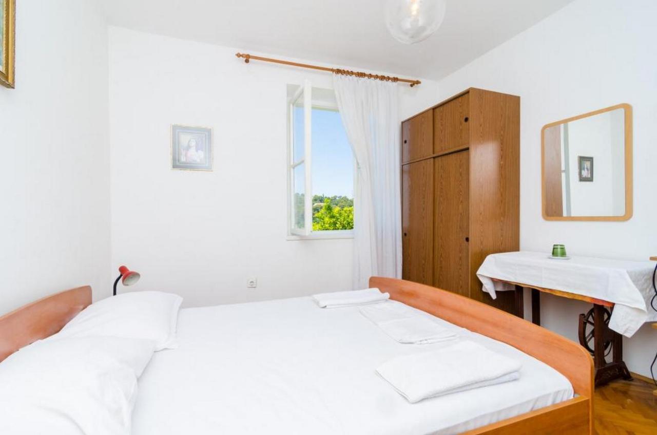Guest House Mara ดูบรอฟนิก ภายนอก รูปภาพ